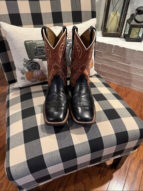 Ariat Black Foot Brown Embroidered Shaft Western Cowboy Boots